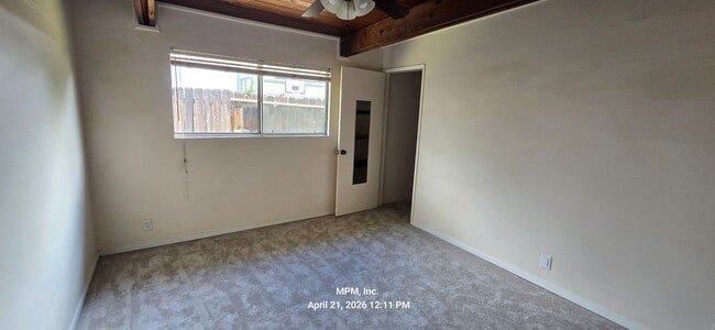 Building Photo - 3 bedroom 2 bath home near schools and shopping