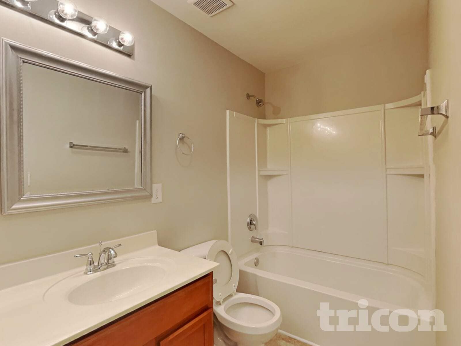 Building Photo - 1068 Countess Ln