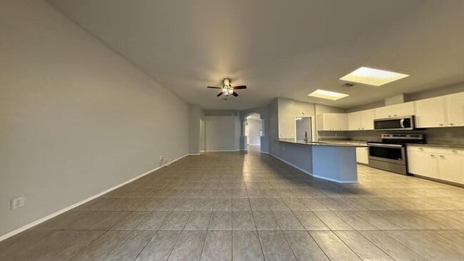Building Photo - 4768 Ridgemoor Cir