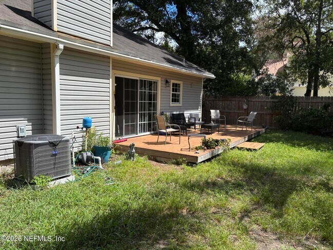 Building Photo - 7750 Manassas Ct E