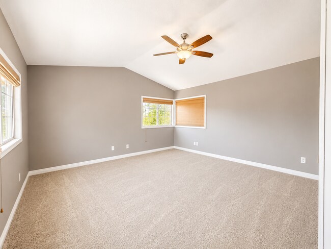 Building Photo - Beautifully updated and upgraded Chardonnay Hills house for rent