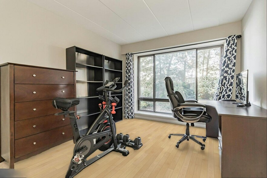 Building Photo - 130 Roberts Ln