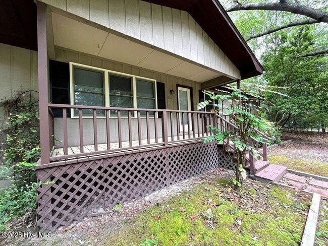 Building Photo - 902 Heather Trail