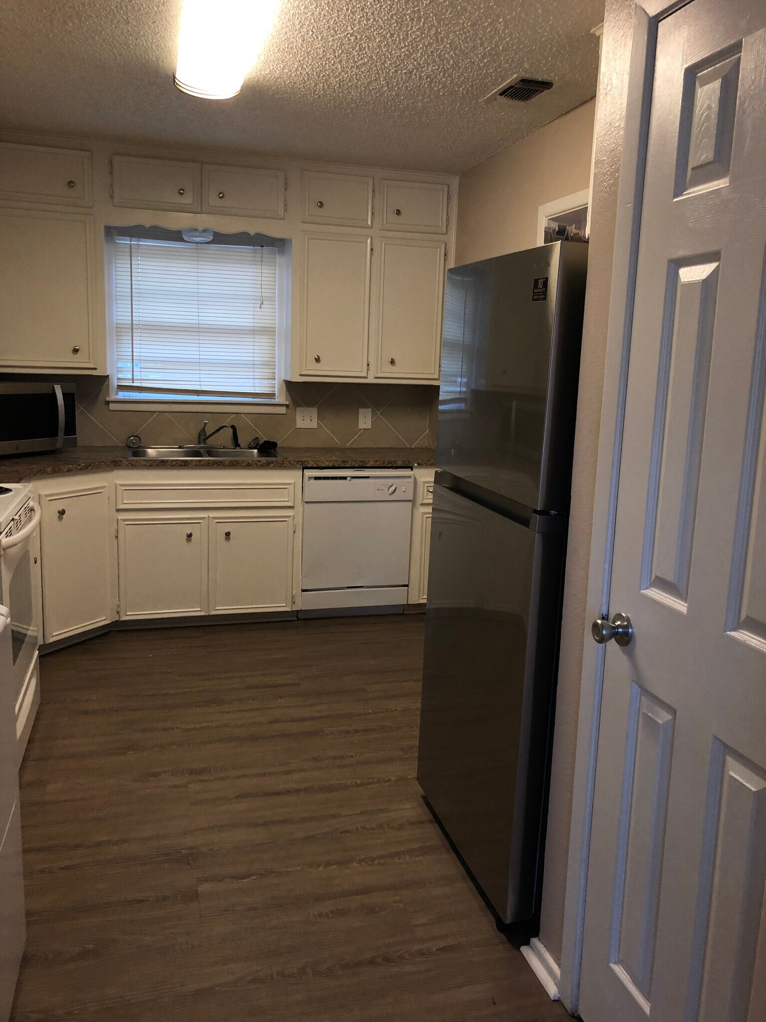 Building Photo - 3504 24th St