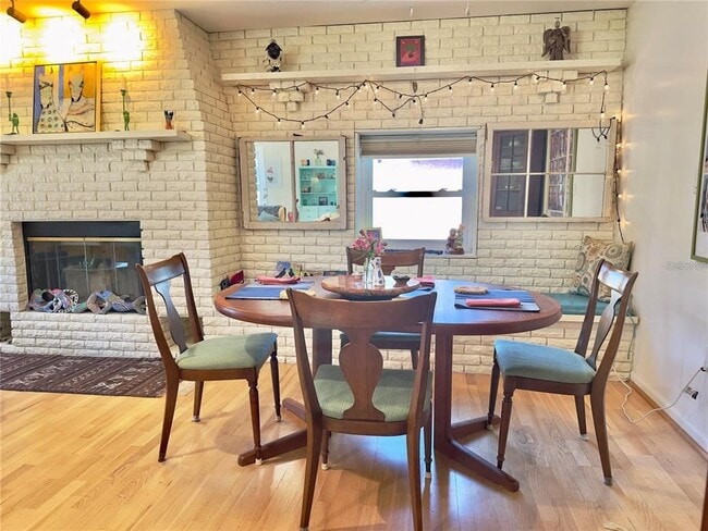 Building Photo - 1208 Hull St S