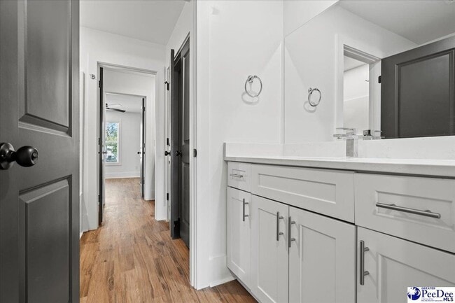 Building Photo - 1308 Twelve Oaks Ln