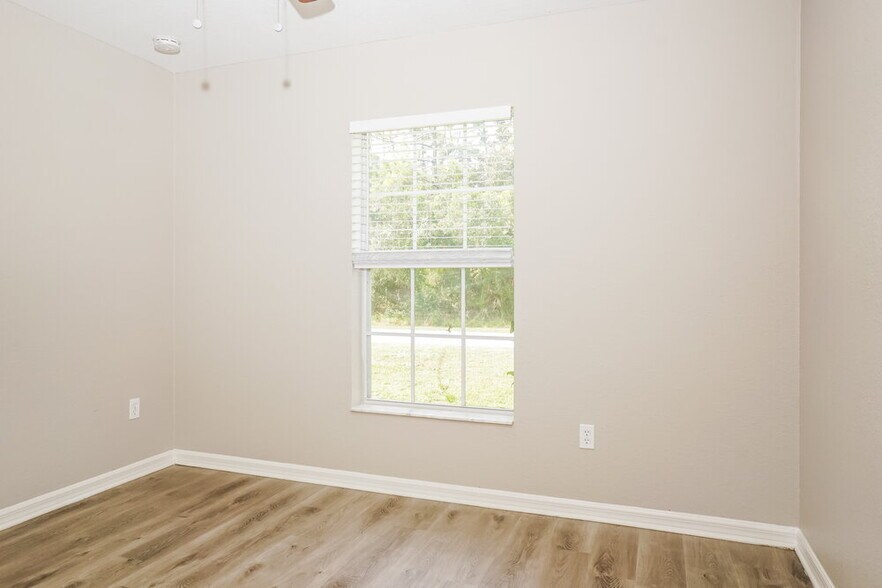 Building Photo - 2090 Switzerland Rd