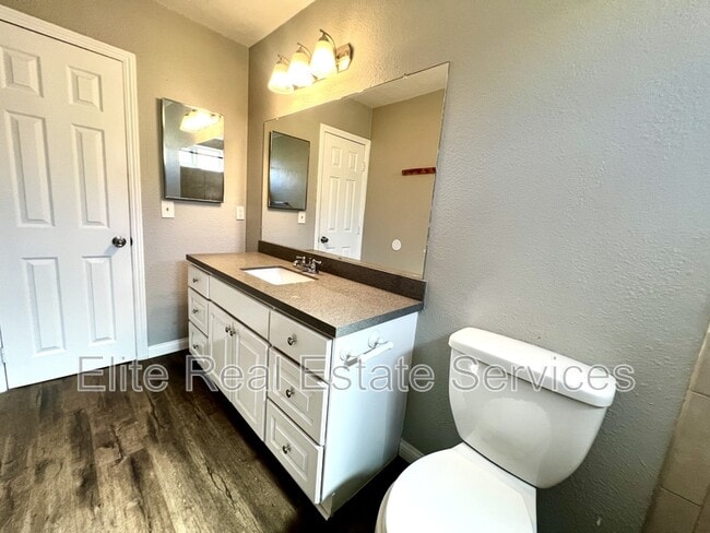 Building Photo - 121 Madison Ave