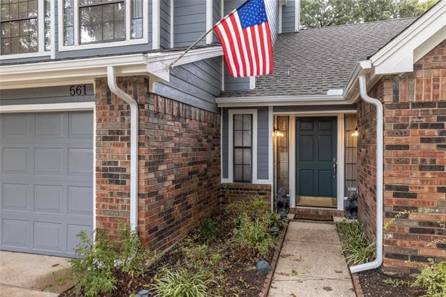 Building Photo - 561 Dove Creek Cir