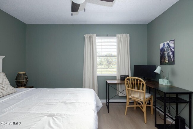 Building Photo - 3011 S Country Club Way