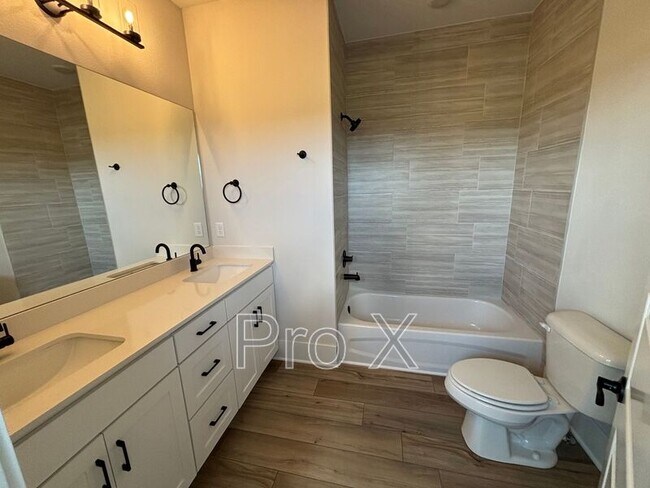 Building Photo - 6704 Autumn Ave