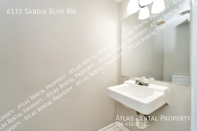 Building Photo - 6110 Sandia Blvd NW