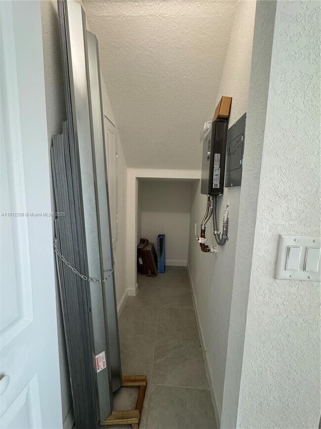 Building Photo - 13356 SW 287th Ter