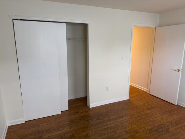 Building Photo - 858 Nittany Ct