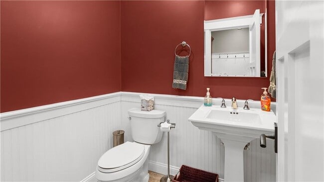 Building Photo - 3 Doris Terrace