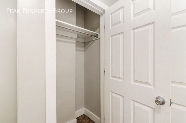 Building Photo - 24 Chittenden Ave