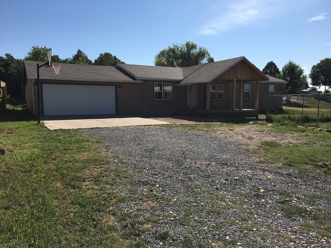 Building Photo - 707 Don Gallegos Cir