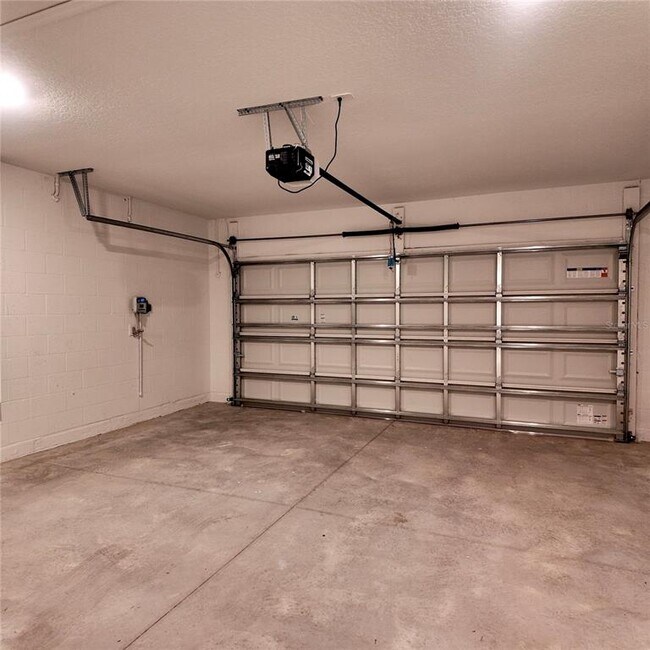 Building Photo - 4752 Cloister St