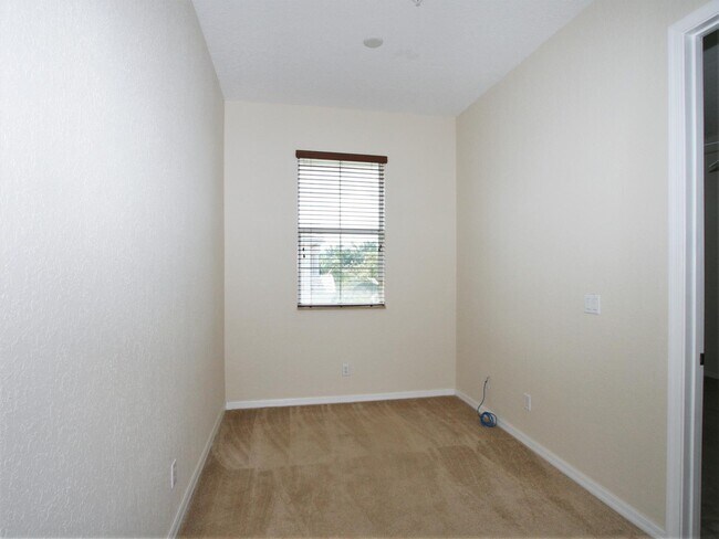 Building Photo - 1562 Grande Cull Way