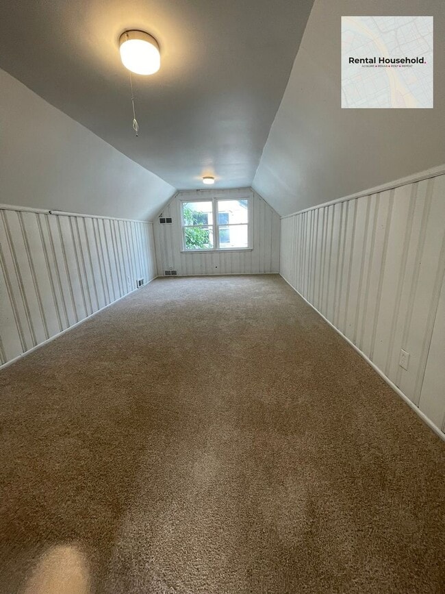 Building Photo - Recently Updated 3 Bedroom Single Family Home-Move-In Ready!!!