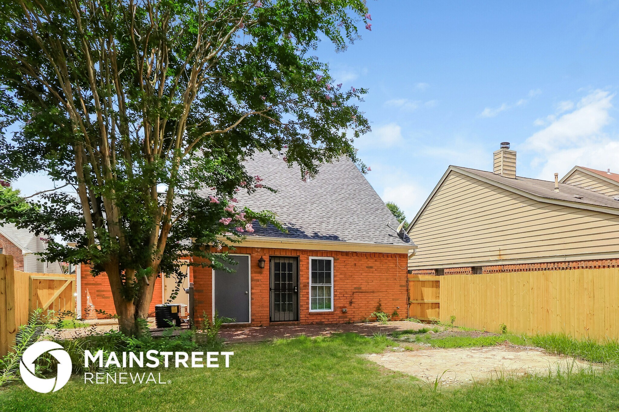 Building Photo - 1656 Sorghum Mill Dr