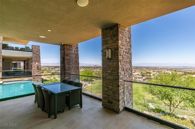 Building Photo - 1500 MacDonald Ranch Dr