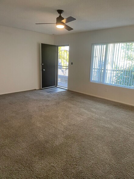 Building Photo - 7932 Lampson Ave