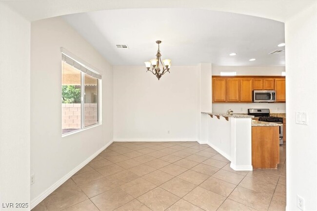 Building Photo - 7941 Limestone Arch Ave