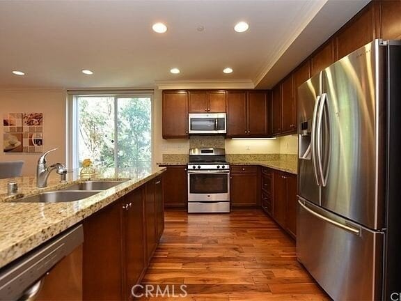 Building Photo - 533 Rockefeller