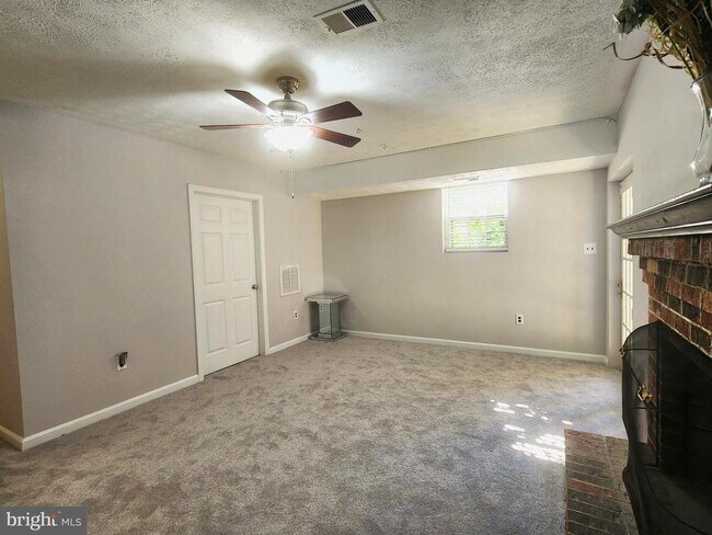 Building Photo - 11646 Cosca Park Dr