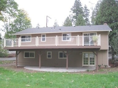 Building Photo - Kirkland Home