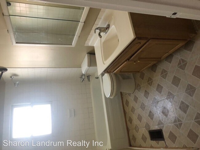 Building Photo - 3 br, 1 bath House - 1514 Arling Ave