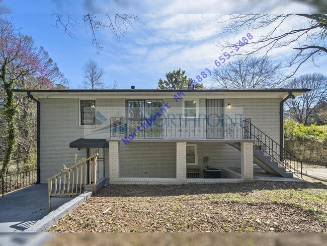 Building Photo - BR/2.5BA SFR with finished basement and back deck in NW Atlanta