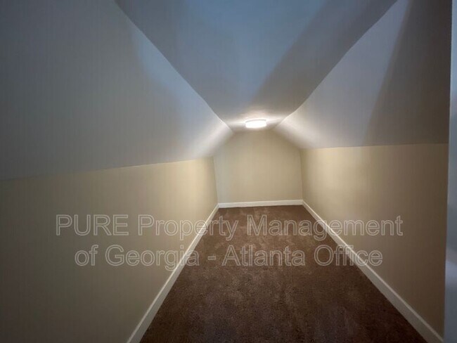 Building Photo - 234 Stonington Dr