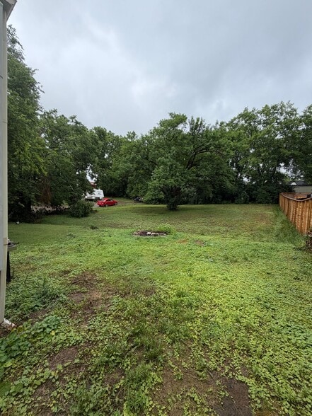 Building Photo - 1719 Luton St