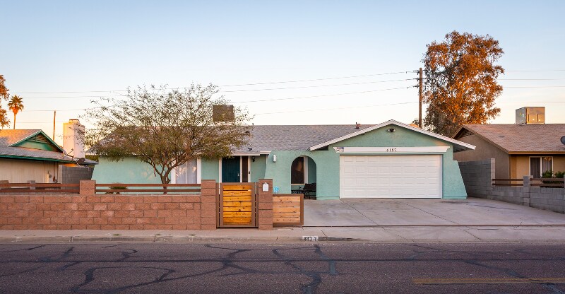 Building Photo - 4127 N 79th Dr