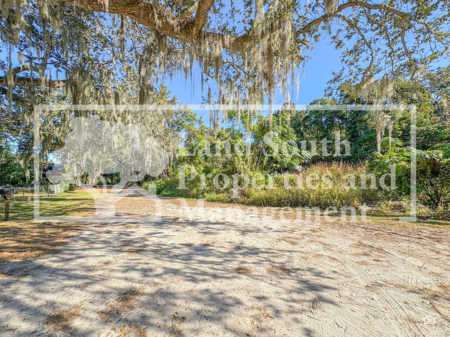 Building Photo - 730 Bebo Ln