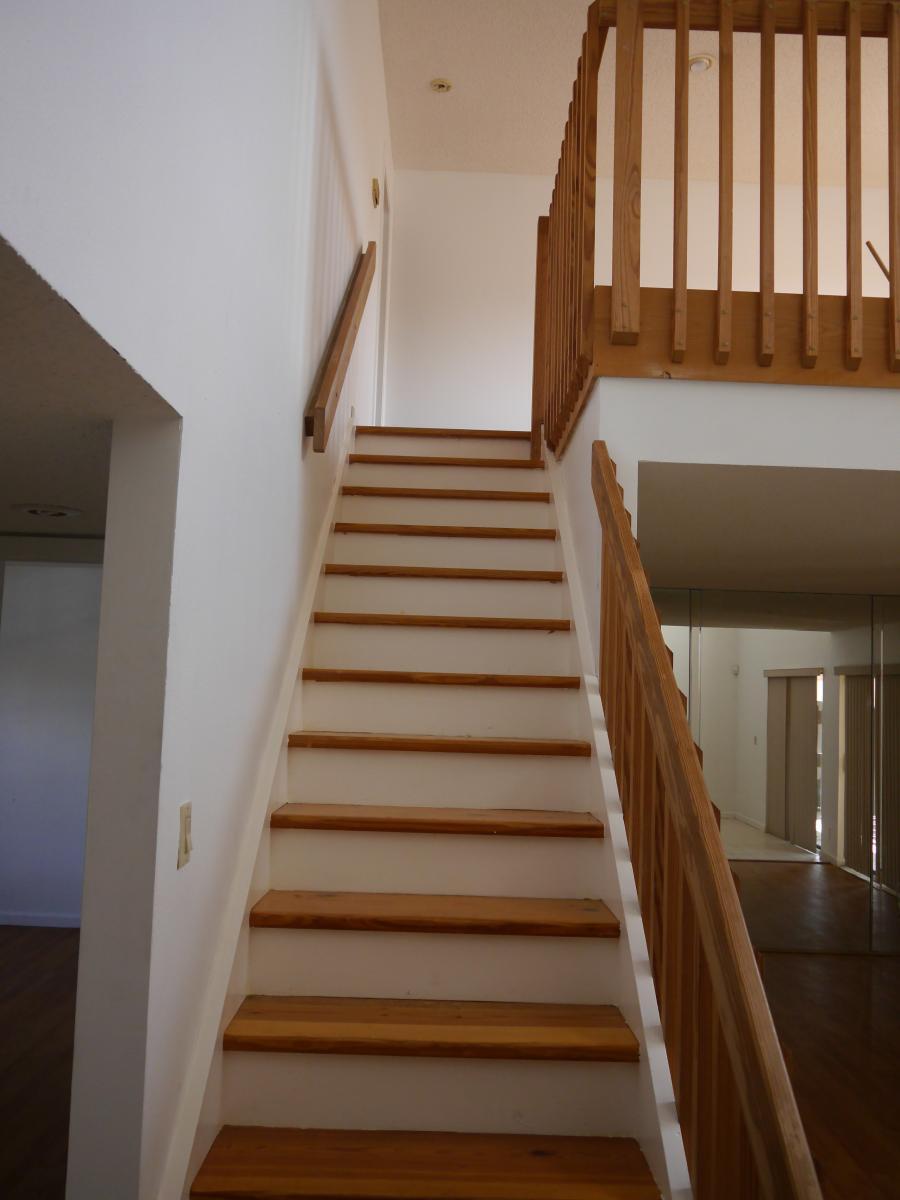 staircase - 6558 NW 172nd Ln