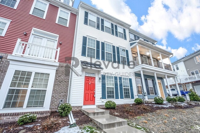 Building Photo - 6851 Dunton Rd
