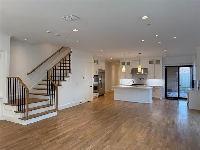 Building Photo - 4412 Emerson Ave