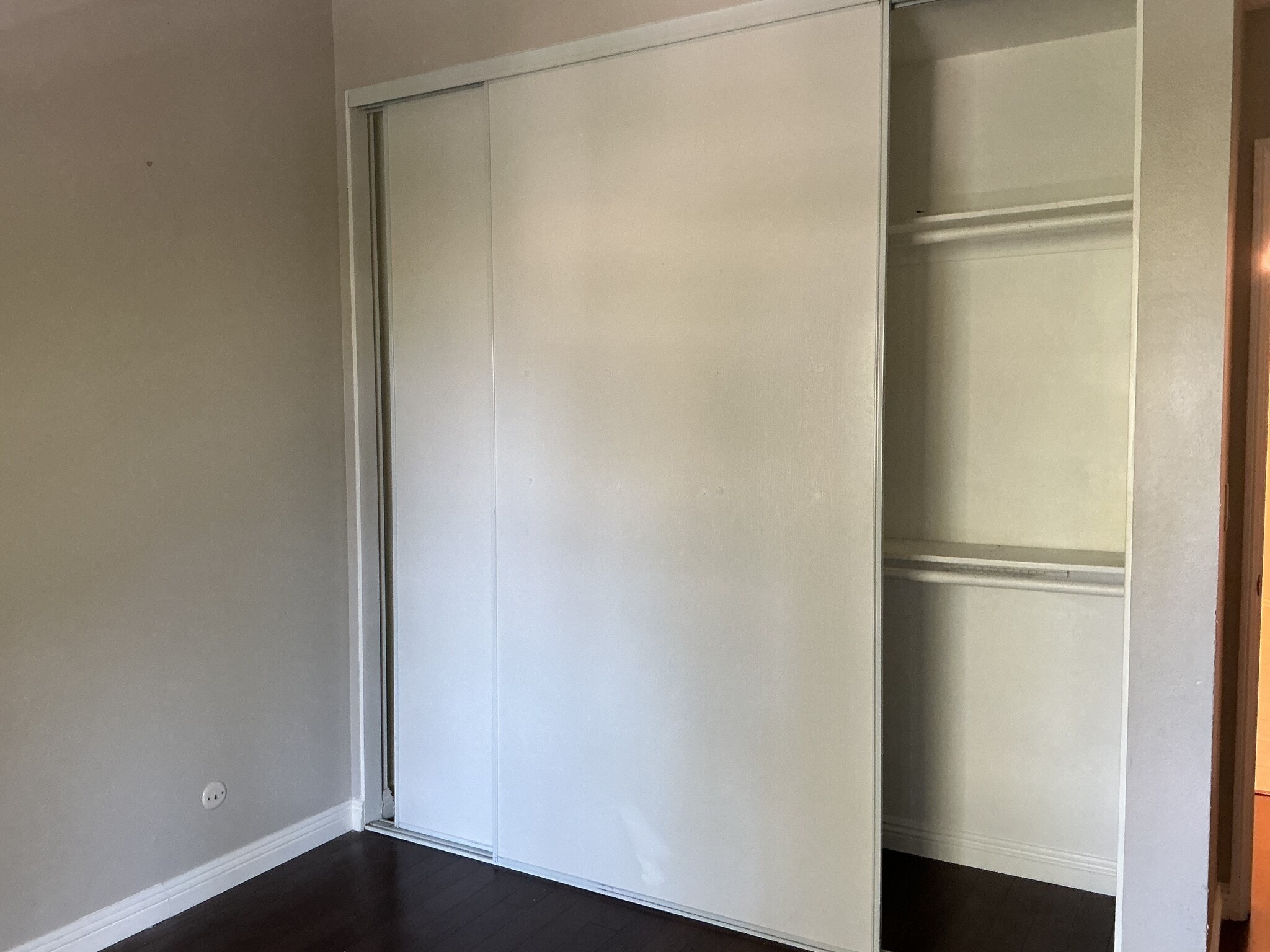 Very large closet in guest bedroom - 21650 Burbank Blvd