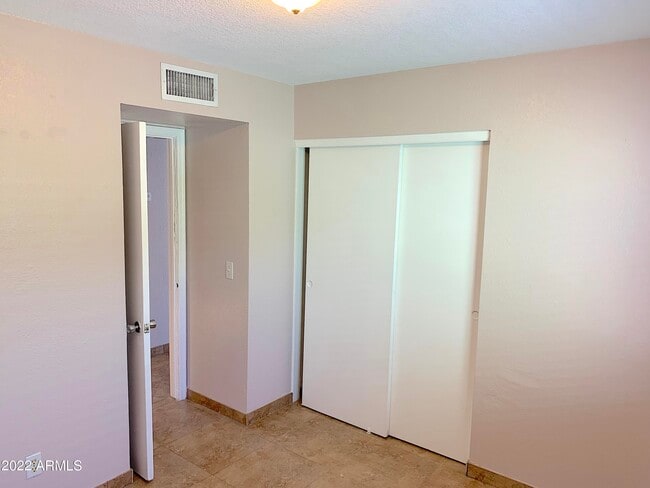 Building Photo - 19842 N 9th St