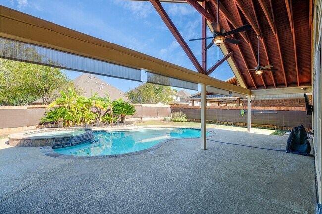 Building Photo - 24518 Hamilton Mill Ct