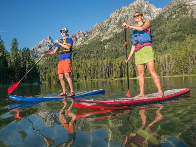 Building Photo - Modern 3-Bedroom Townhome in the Heart of ...