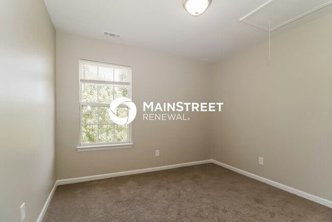 Building Photo - 3 Bedroom Pet-Friendly Home in CONCORD, NC...
