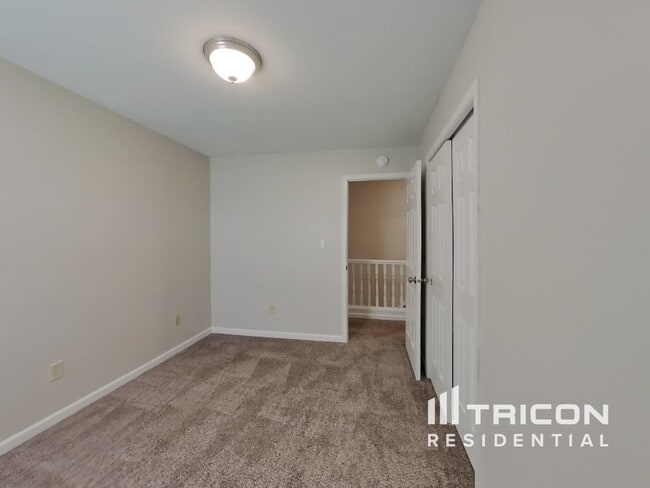 Building Photo - 2066 Ferdinand Ct