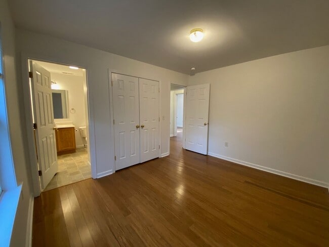 Building Photo - West Asheville - Recently Renovated 3-Bedroom home with large yard