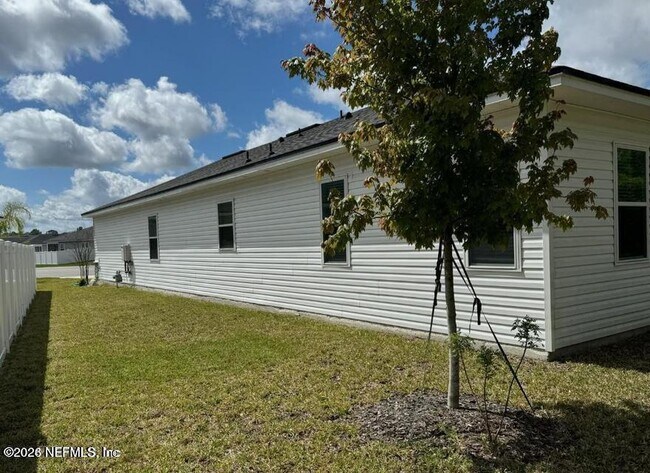 Building Photo - 790 Honeycomb Trl