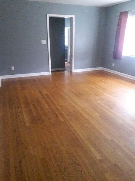 Building Photo - Stunning 3-Bedroom, 2-Bath Home in Desirab...