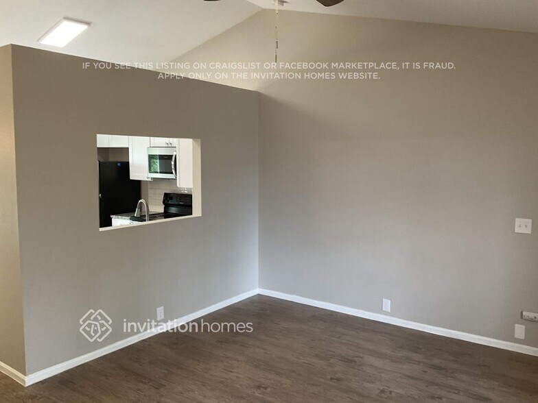 Building Photo - 6597 Hannah Rose Rd